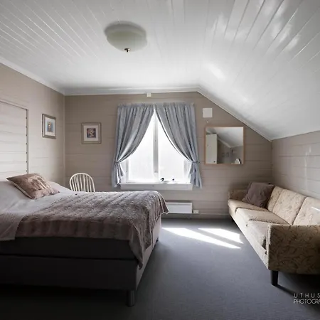 Hus Naer Butikk, Sentrum & Rekreasjon Casa de Férias