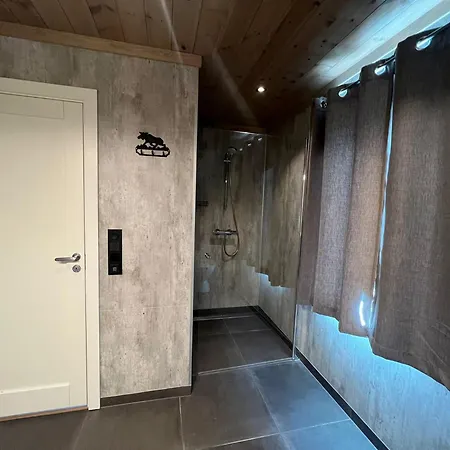 Hus Naer Butikk, Sentrum & Rekreasjon Casa de Férias Hol (Buskerud)