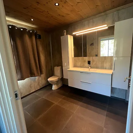 Hus Naer Butikk, Sentrum & Rekreasjon *